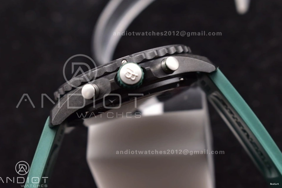 Breilting Endurance Factory Pro 44mm Green OF 0421